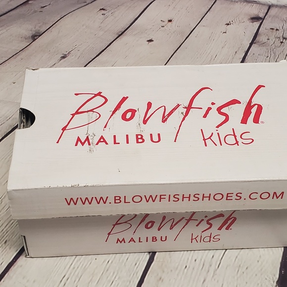Blowfish Malibu Kids Play-T Off-White Azra Print Canvas Shoes - Size 8 - Picture 9 of 10